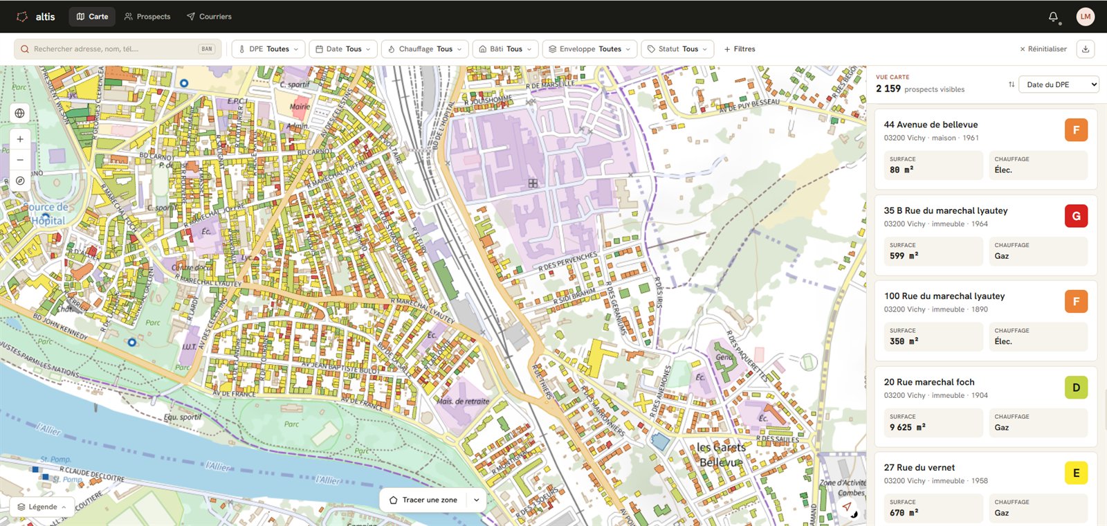 Vue carte Altis — bâtiments colorés par étiquette DPE